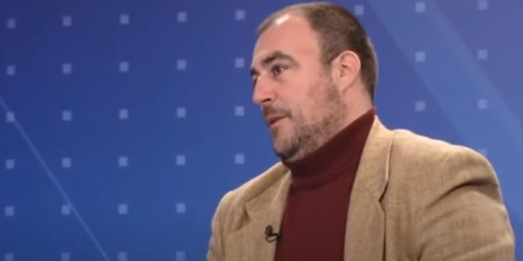 Gashi: Ekziston një presion ndërkombëtarë për të themeluar Asociacionin