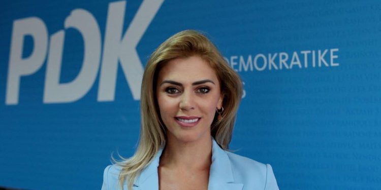 Deliu-Kodra: Më në fund Kurti në Skënderaj