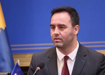 Konjufca për Edi Shukriun: Ishte shembulli i gjallë i gruas