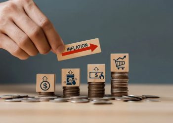 Kriza ekonomike do ta “rrëzojë” Kosovën, ekonomistët: Na presin ditë të vështira!