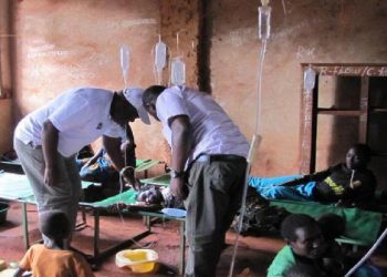 Vdekjet e shumta nga kolera shkak i mbylljes së shkollave në Malavi