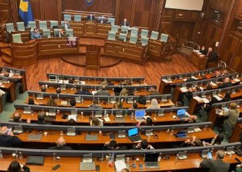 Trusti nuk kalon, VV-ja del kundër