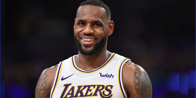 LeBron James meritori i fitores së radhës të Lakers