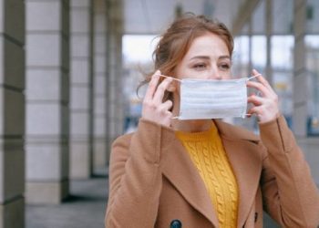 IKSHPK rekomandon qytetarët bartjen e maskave edhe për gripin sezonal