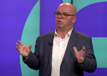 Latifi: Insistojmë për marrëveshje të qartë me njohje reciproke Kosovë-Serbi