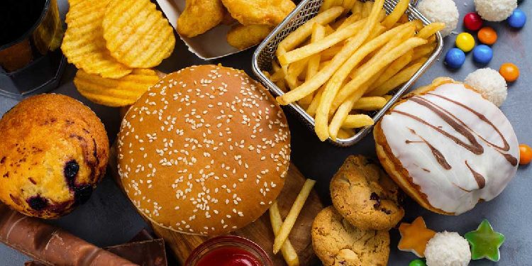 Këto ushqime rrisin rrezikun e sëmundjeve të zemrës