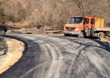 Pas heqjes së barrikadave, Ministria e Infrastrukturës fillon me asfaltimin e rrugëve në veri