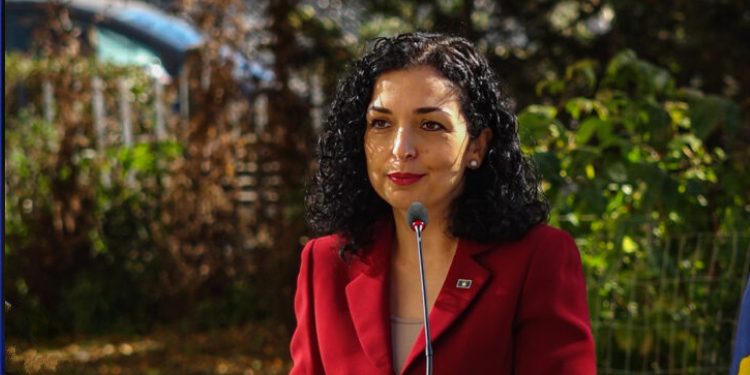 Presidentja e Kosovës uron Krishtlindjet Ortodokse