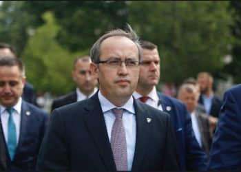 Hoti reagon ndaj videos së Vetëvendosjes: Propagandë për mashtrim të publikut