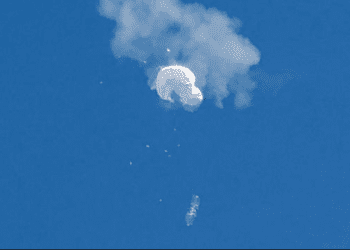 I akuzuan për “balon spiun”, Kina refuzon t’i përgjigjet telefonatave nga SHBA-të