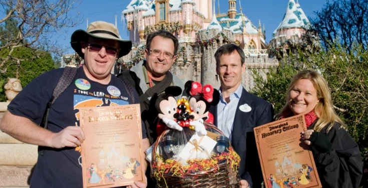 Ky 50 vjeçar vizitoi mbi 2 mijë herë Disneyland