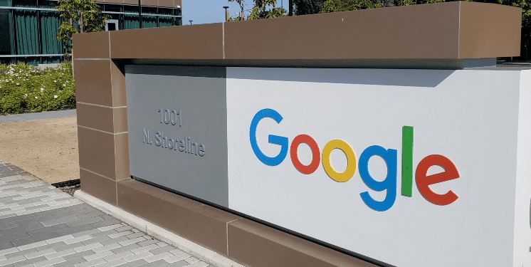 Google “motori i njohurive” vjen me risi