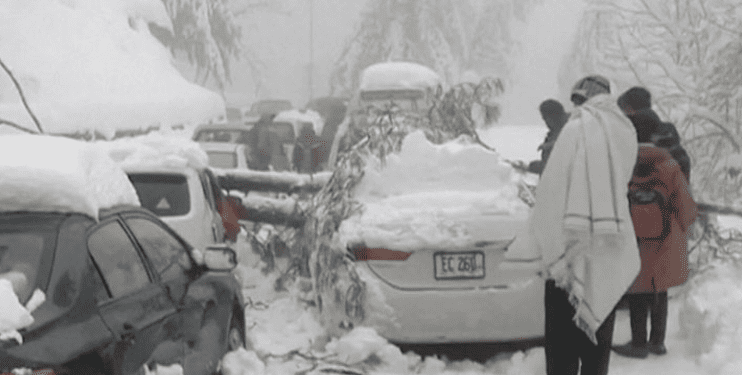 Turqia nga tërmeti, Greqia “goditet” nga stuhia e borës