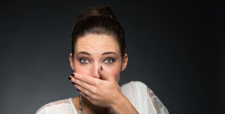 E keni ditur se çfarë do të thotë për shëndetin tuaj era e keqe e gojës?