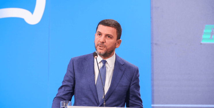 Krasniqi: Universiteti i Prishtinës kështjellë e dijes dhe rezistencës për liri