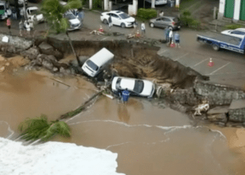 Përmbytjet dhe rrëshqitjet e dheut në Brazil lënë të vdekur të paktën 46 persona