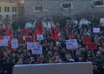 Sherifi nga AAK ironizon me protestën ndaj Asociacionit