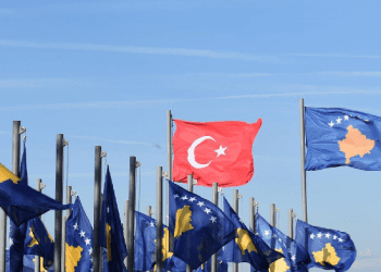 Ambasada e Kosovës në Ankara të gatshëm tu dalin në ndihmë të prekurve nga tërmeti