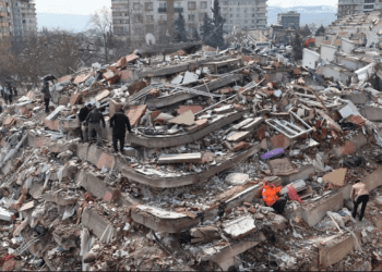 Mrekulli pas mrekullie, në Turqi nga rrënojat nxirret një grua pas 175 orësh