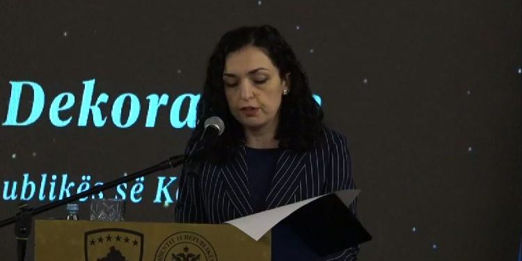 Besarta Jashari pranon medaljen presidenciale: Kjo është motiv që të mbroj të vërtetën