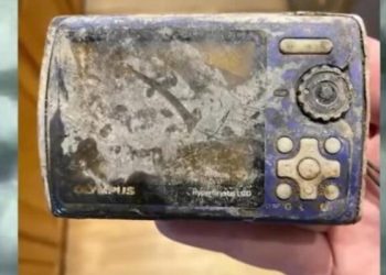 Gjendet aparati fotografik pas 13 vitesh në fund të ujit nga peshkatari!