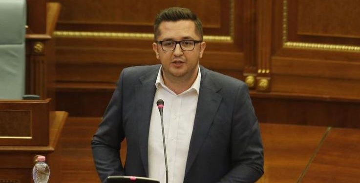 Mustafa i LDK-së: Po vlon pushteti!