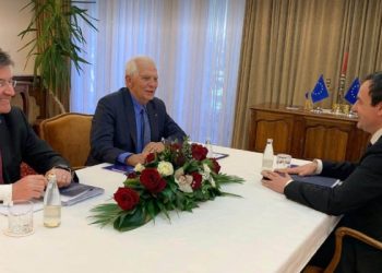 Ahmeti: Shtyerja e fluturimit të Borellit, një shpresë më shumë për marrëveshje