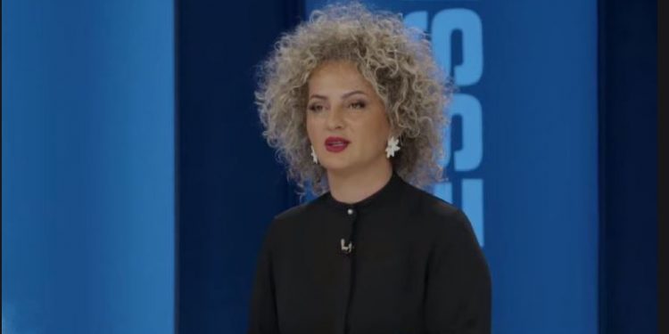 Kadaj-Bujupi: Opozita ka menduar që mund të arrijë në pushtet përmes bashkësisë ndërkombëtare