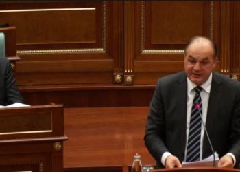 Hoxhaj: Kurti pranoi me shkrim dhe me gojë se statusi i Kosovës mbetet çështje e hapur