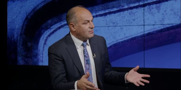 Hoxhaj: Kur Kurti tha se ka Asociacion vërtetoi mashtrimin që e ka bërë në 13 vitet e fundit