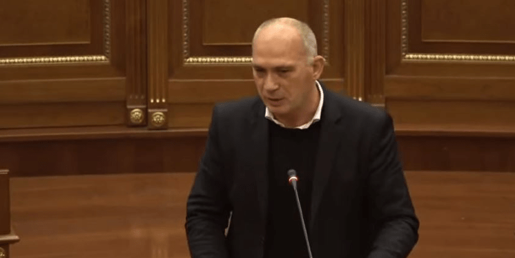 Çështja e Asociacionit, Humolli: Qëllimi i ndërkombëtarëve është t’ia bëjnë qejfin Serbisë