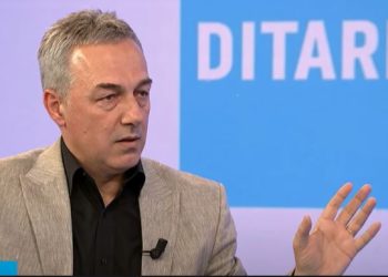 Abdullahu: Qeveria Kurti është e mbushur me ide korruptive