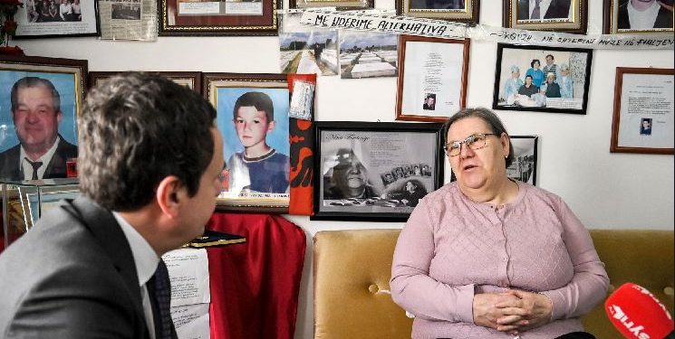 Kurti: Nënën Ferdonije e duam dhe e admirojmë si heroinë