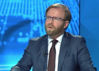 Abazi: Thaçi thikat mbi harta, Kurti thikat mbas shpine bashkëpunëtorëve