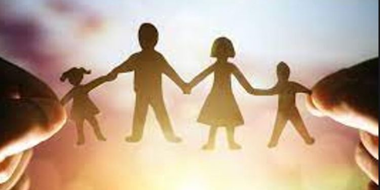 Shembujt e ndëshkimeve negative që prindërit duhet të shmangin!