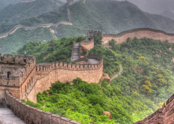 Kina rihap kufijtë për turistët e huaj për herë të parë që nga shpërthimi i Covid-19