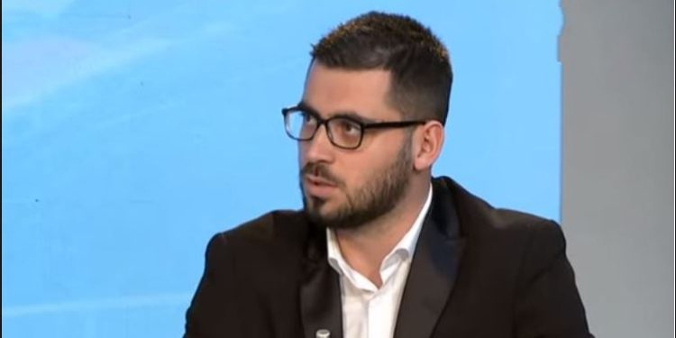 Gashi: Agim Ademi do të qëndroj për 24 orë në QKUK!