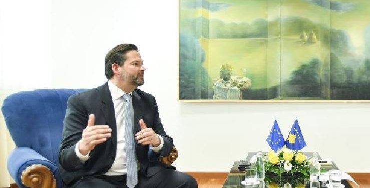 Eurodeputeti austriak: Asociacioni pa legjislativ, sikurse Tiroli Jugor