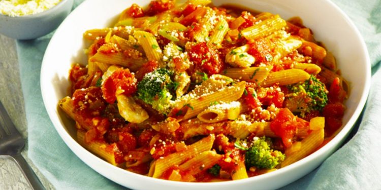 Makarona, receta që bashkon familje, shije përfekte