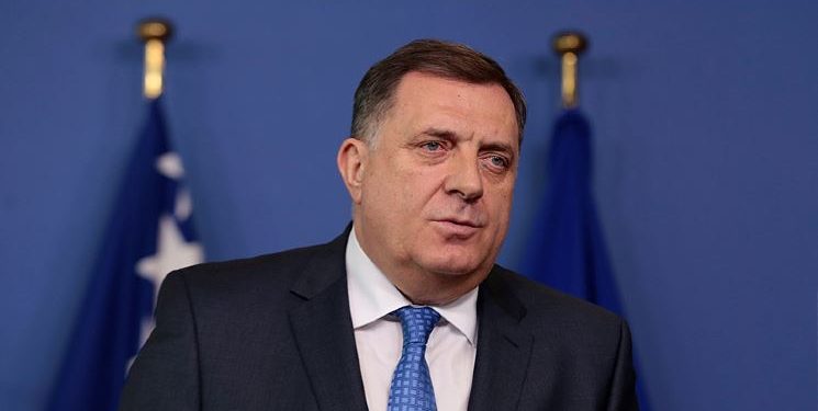 Në përvjetorin e bombardimeve, Dodik bën thirrje për bashkimin e RS dhe Serbisë