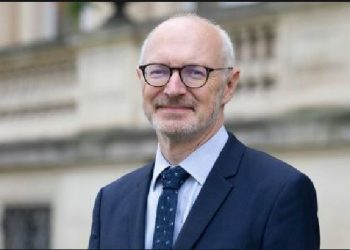 Ambasadori francez flet për afatet e liberalizimit të vizave Kosova