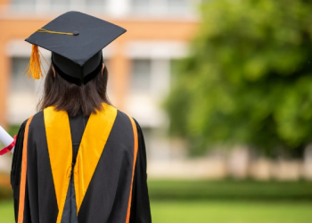 Arsimi në Kosovë, 92% e studentëve janë femra, 8% meshkuj