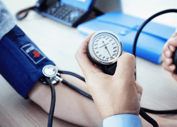 Tensioni i lartë, disa nga faktorët emocionalë dhe psikologjikë që nxisin rritjen