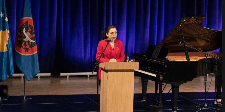 Osmani kujton 24-vjetorin e masakrave në Pastaselë të Rahovecit dhe Burimi të Malishevës