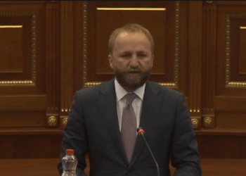 Tahiri: Kemi ngritur një komision hetimor për shkeljet që janë bërë nga kryeshefi i KEK-ut