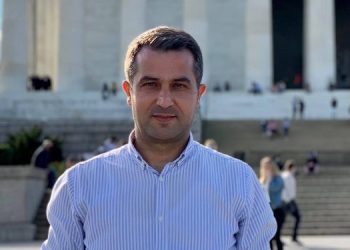 Ish-këshilltari i Thaçit: Beteja në Hagë më së paku është juridike