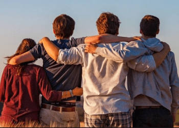 Si të ballafaqohemi me adoleshentët?