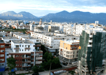 Bie çmimi i banesave në Shqipëri