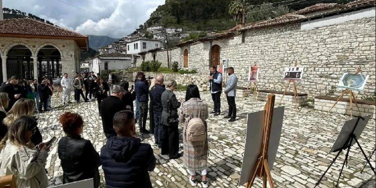 Hapet ekspozita “Zbukurimorja në brendësi të objekteve monument kulture në Berat”