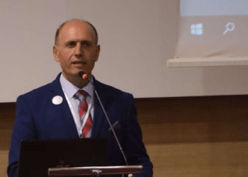 Kardiologu Bajraktari: Institucionet kanë qasje jokorrekte me mjekët